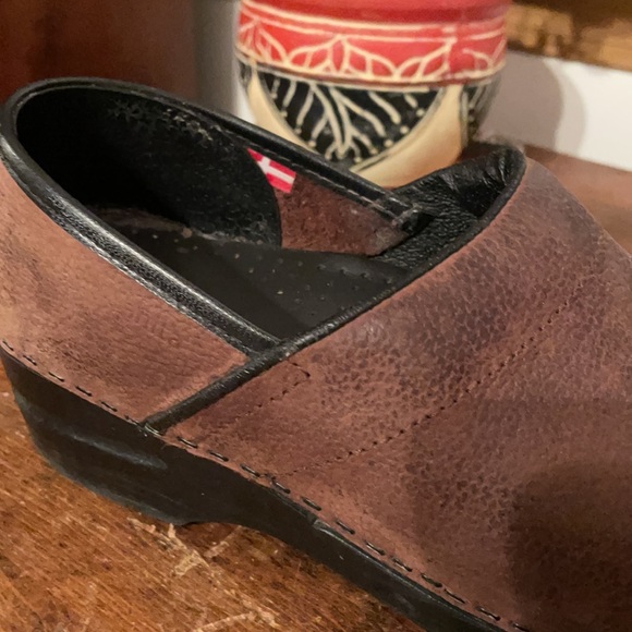 Pro. Textured Oil Women's in Antique Brown - Picture 7 of 9